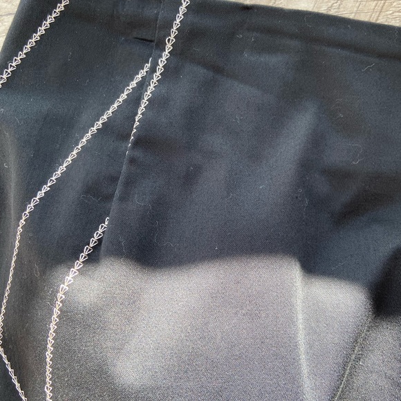 Cotton, Lined, Laura Plus 16W, with Buttons & Swirl Stitch Design - Picture 9 of 14